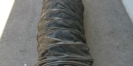 Plastikschlauch ansehen