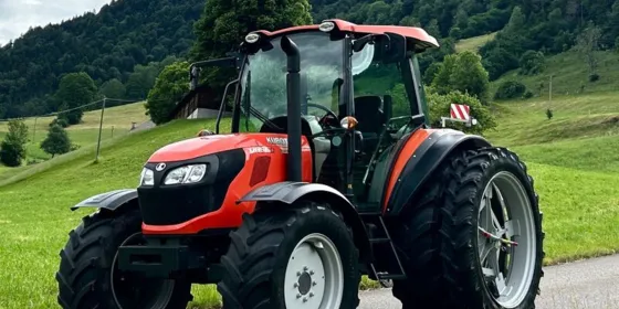 Kubota M8560 4x4 &ndash; Top Zustand | Frisch ab MFK & Service | Nur 2.530 Betriebsstunden ansehen